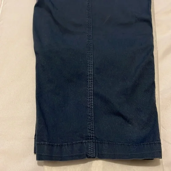 Capris (8) - Picture 14 of 14